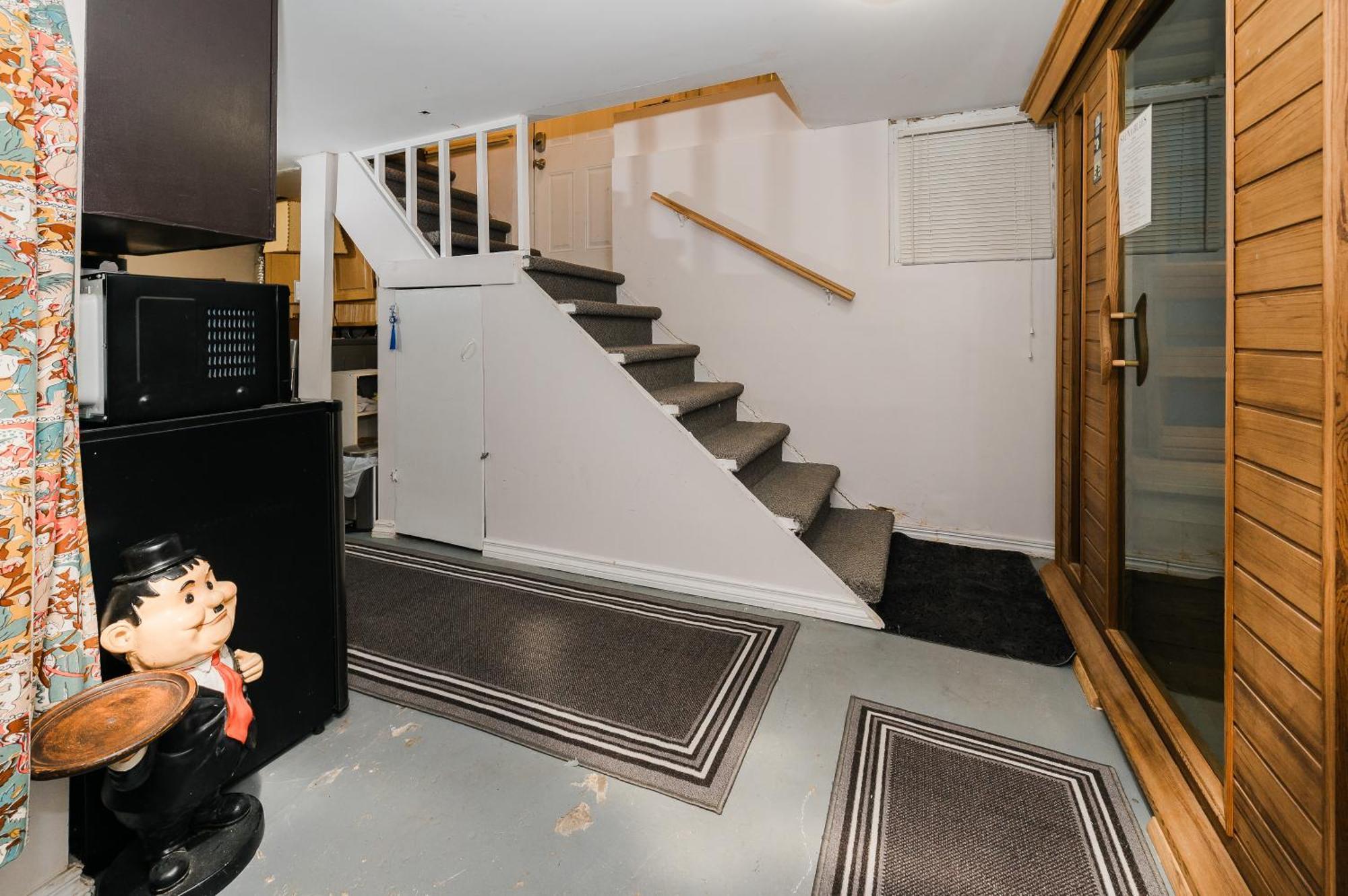 Quaint & Cozy Accommodation Edmonton Exterior foto